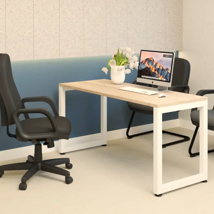 MESA RETA COM PÉ TUBULAR